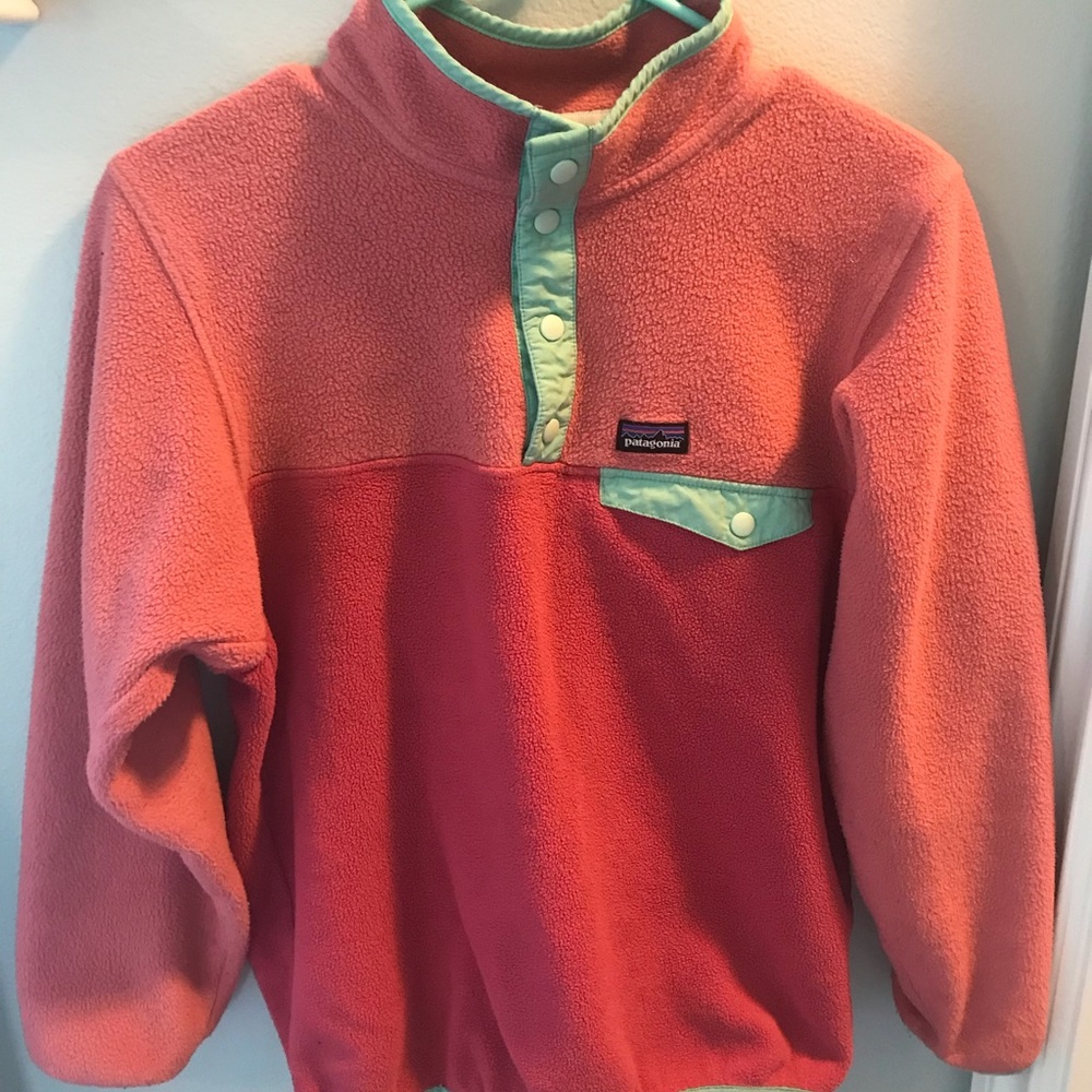 Girls Patagonia pullover pink, light teal- XL(14)